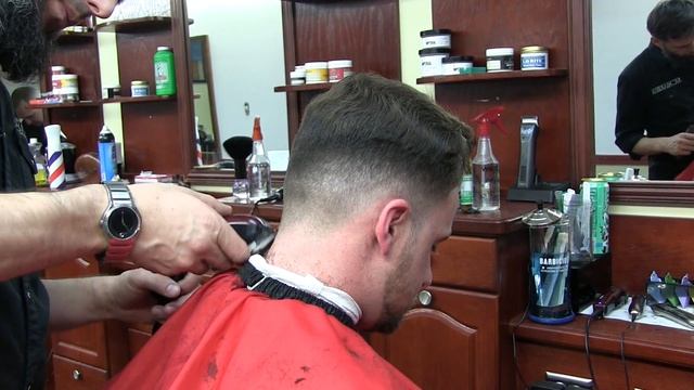 Clipper Fade Tutorial with a Push Back смотреть онлайн