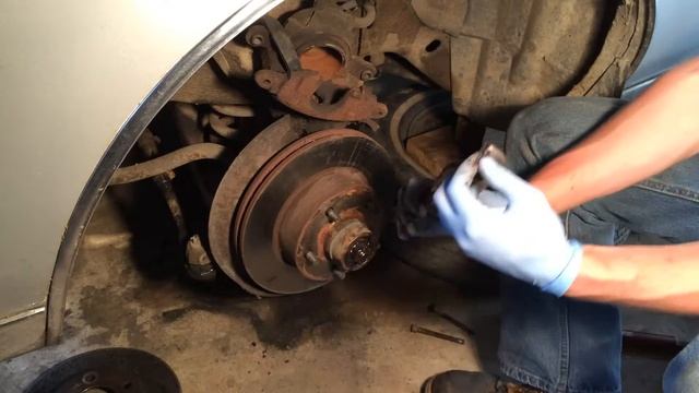 How to disassemble a GM hub assembly смотреть онлайн