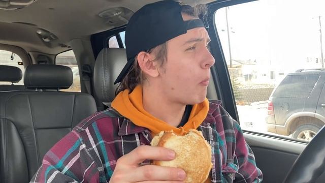 Burger King Whopper Melt Review смотреть онлайн