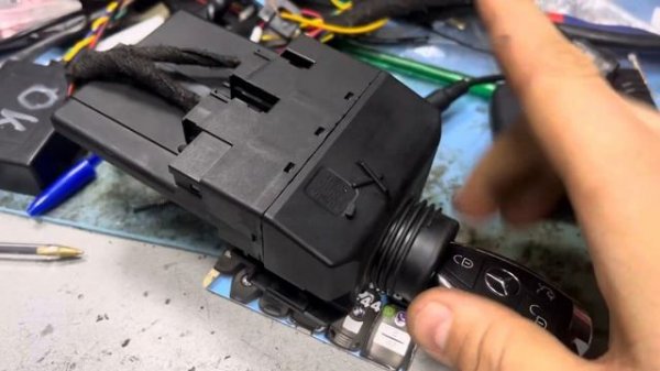 Mercedes Vito W636 замок зажигания не реагирует на ключ