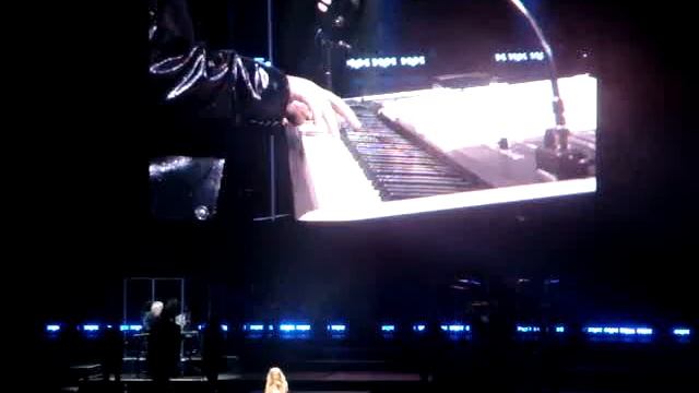 Celine Dion - My Love @ Acer Arena Sydney 2008 смотреть онлайн