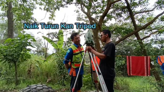 TUTORIAL SEDERHANA SENTRING ALAT LEICA TS 10 смотреть онлайн