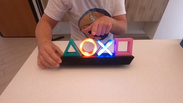 PLAYSTATION ICONS LIGHT - UNBOXING E TEST (SUB ENG) смотреть онлайн