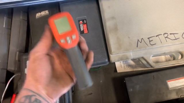 Tool Box Tour - Cheap Professional Setup смотреть онлайн