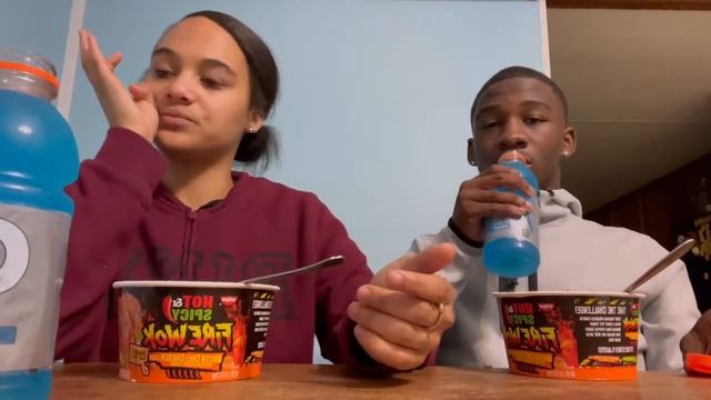 We tried the spiciest noodles/MUKBANG смотреть онлайн