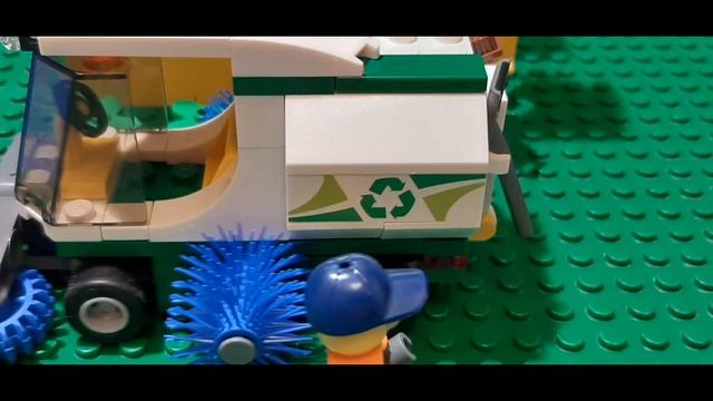 LEGO Series 16 Sweeper Technical assistance vehicle Прибиральна машина LEGO смотреть онлайн