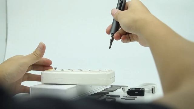 ES-180 Micro Electronic Screwdriver Bit Set смотреть онлайн