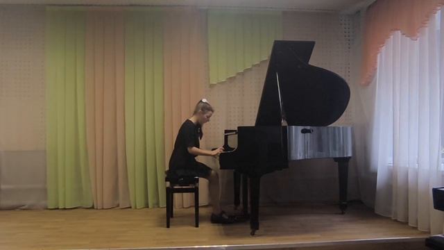 Денисова Ева