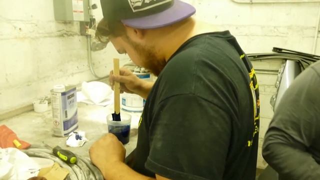 PAINTING MINI COOPER FENDERS!