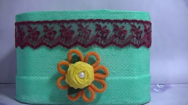 2 Поделки из пластиковых канистр Декор канистр кухонным полотенцем фоамираном пряжей. смотреть онлайн