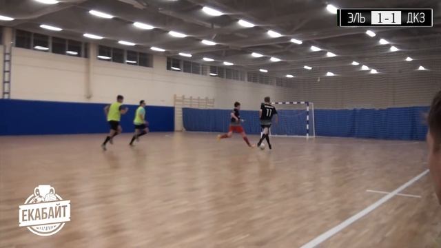 Обзор матчей 3 дивизиона 8 тура, VI чемпионата "Екабайт" по мини-футболу смотреть онлайн