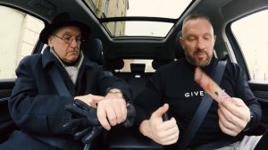 Пассажир устроил конфликт с таксистом из за новых 5000 рублей