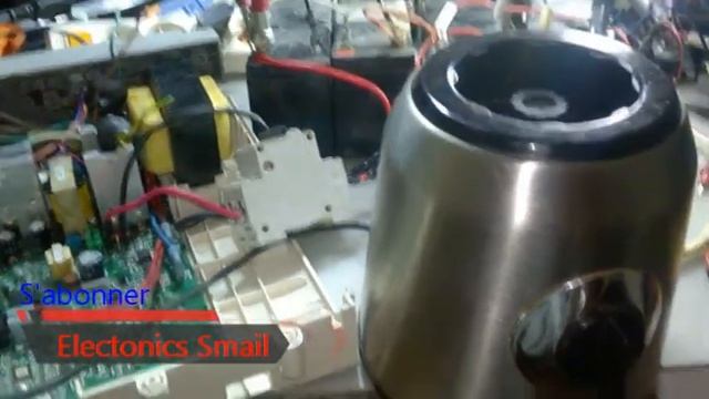 تحويل APC Back-UPS 800VA الى Inverter وكيف يعمل مع الاجهزة (التجربة 2 ) وطريقة ربط البطاريات смотреть онлайн