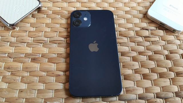 5ข้อดี 5ข้อเสีย iphone12 mini จากการใช้งานจริง ไม่อวย ซื้อเองใช้เอง long term honest reviews ไอโฟน1 смотреть онлайн