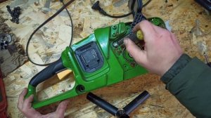 Замена двигателя на аккумуляторной цепной пиле #procraft #ремонтелектропилы