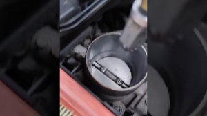 КАК ПРОМЫТЬ ДРОССЕЛЬНУЮ ЗАСЛОНКУ VW POLO SEDAN