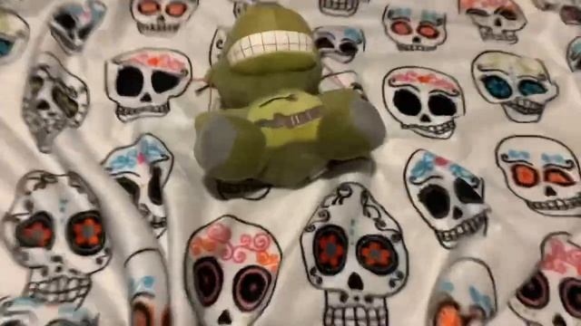 ROBOT HELL PLUSH VERSION смотреть онлайн