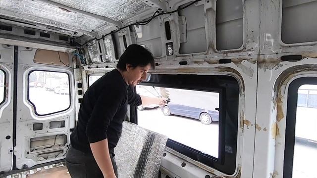 KARAVAN YALITIMINI KENDİMİZ YAPTIK / Karavan Projemizde Ne Aşamadayız? Sprinter Karavan oluyor. смотреть онлайн