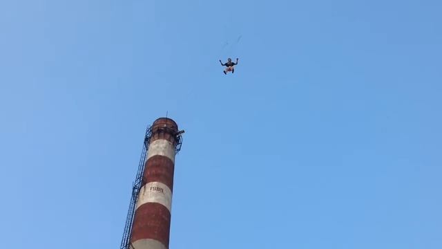Мой первый прыжок роупджампинг, труба высотой 101 м. Одесса 2015 смотреть онлайн