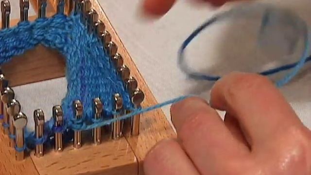 Sock Loom: Heel and Toe Part 2 смотреть онлайн