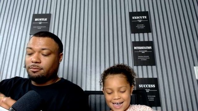 Whats the Best Dollar Tree Candy? I hope its good!!! смотреть онлайн