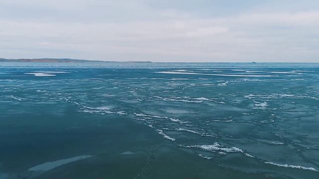Лёд потихоньку отходит смотреть онлайн