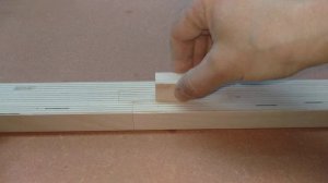 Столярное соединение из фанеры.