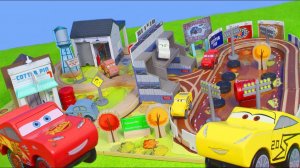 Тачки 3 Молния Маккуин и Круз Рамирес игрушечные машинки и поезда