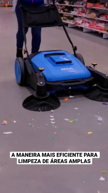 A Varredeira Manual com 3 escovas ajustáveis é uma grande aliada na limpeza sem esforço. Confira! смотреть онлайн