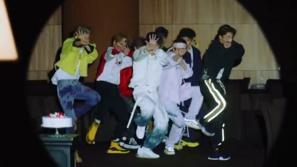 Stray Kids (God's Menu) MV