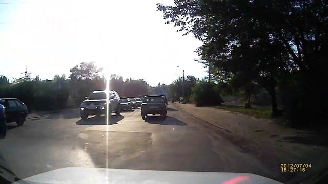 2 - против солнца.avi смотреть онлайн