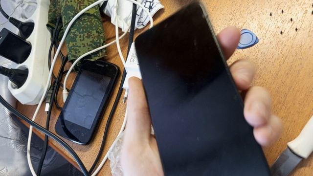 Как заменить аккумулятор на Техно Пова Нео 2? Как заменить экран на Tecno Pova Neo 2?