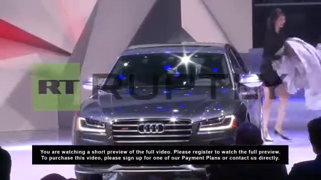 USA: Audi showcases S8 sedan and Shooting Brake concept in Detroit смотреть онлайн