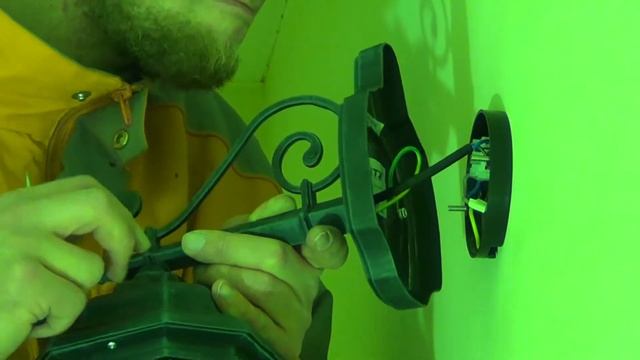 Установка прохідного світильника на сходовій смотреть онлайн
