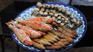 Барабулька, корюшка и салака. Как вкусно приготовить мелкую рыбу на мангале