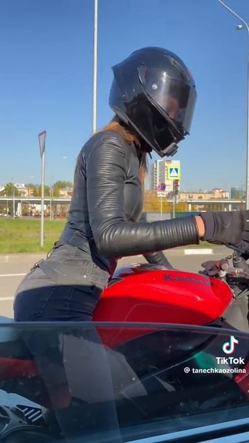 1000014075.mp4 смотреть онлайн