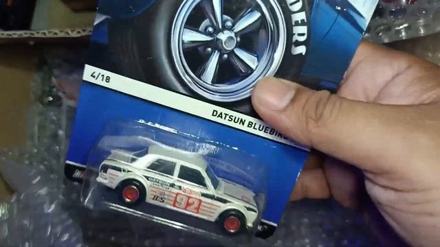 Hotwheels : New Package, смотреть онлайн