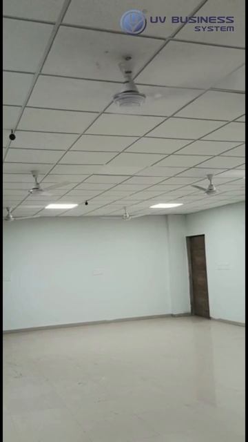 Peoplelink Smart Classroom Solutions | EPodium | Teacher Tracking Camera | Interactive Touch Displa