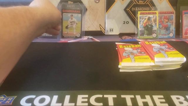 2024 Topps Heritage Mini Box Opening - 3 Numbered Parallels, Nice Variation, and RC Auto!! Fun! смотреть онлайн