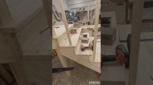 Установка ограждения на лестницу