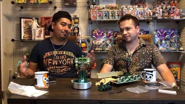 Optimus Prime Convoy Green Camo Transformers Takara Tomy X Bape (Unboxing Ft. @JapanGeek ) смотреть онлайн