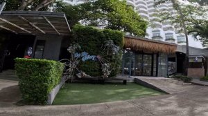 Путь на пляж с отеля Кози Бич (Cosy Beach). Паттайя август 2023