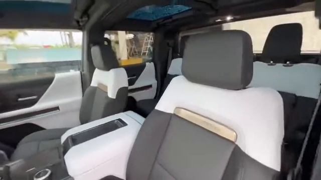 Электрический hummer 2023 от компании Tesla-online.ru смотреть онлайн