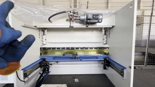 Обзор ES32125 6+1