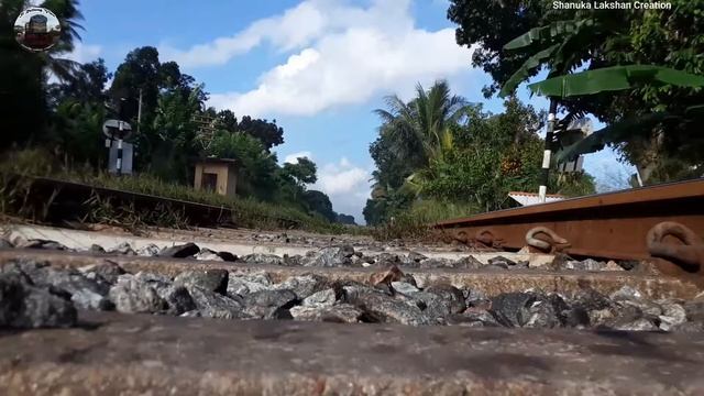 Under View of S10 & S14 Power Set Train Sri Lanka смотреть онлайн