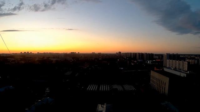 Футаж для видеомонтажа (Город на закате с высоты) [Footage for video editing (City at sunset)] смотреть онлайн