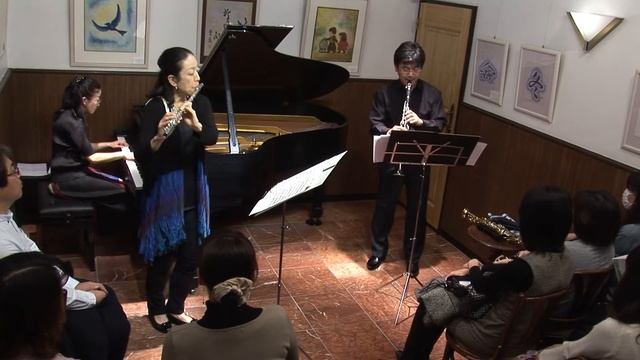 フェデリコ・フェリーニ「８　１／２　」ニーノ・ロータ作曲 смотреть онлайн