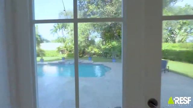 2500 N Greenway Dr Coral Gables, FL 33134 смотреть онлайн