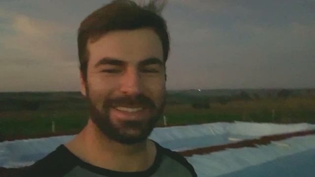 OS TANQUES ENCHERAM | PEGUEI GRAMA PRA PLANTAR EM VOLTA смотреть онлайн