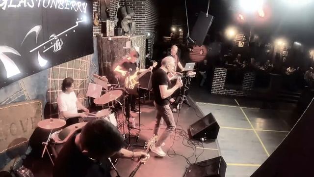 Анатолий Алёшин - концерт 11.05.2022 Glastonberry смотреть онлайн